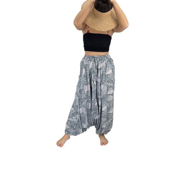 Apau ~ Gender Fluid Alladin Gypsy Pants Gray White Tropical Floral Leaf Design - Picture 12 of 16